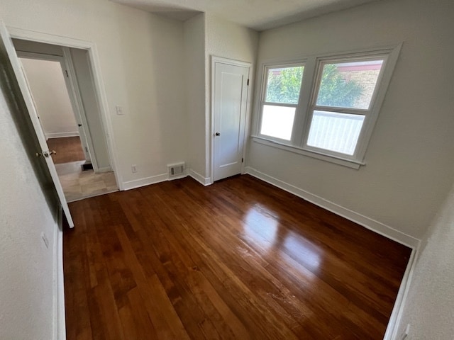 Building Photo - 205 N 7th St