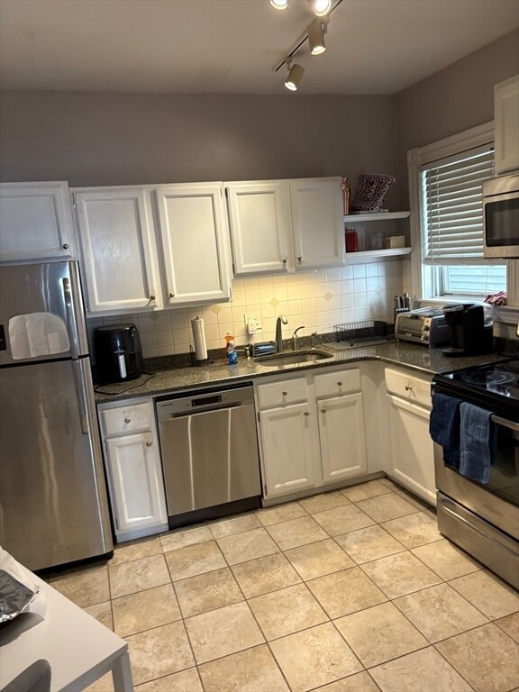 Building Photo - 59 Gates St