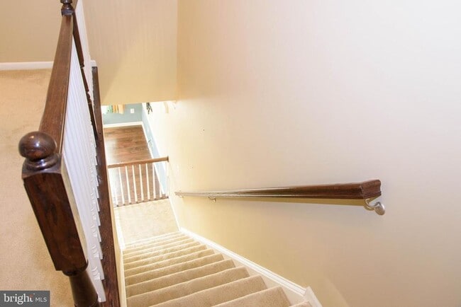 Building Photo - 23548 Hopewell Manor Terrace