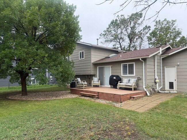 Building Photo - 1408 Copperdale Dr