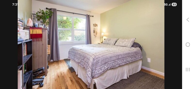 Building Photo - 1205 NE Killingsworth St