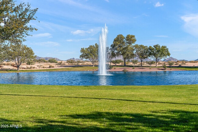 Building Photo - 242 Pacific Dr