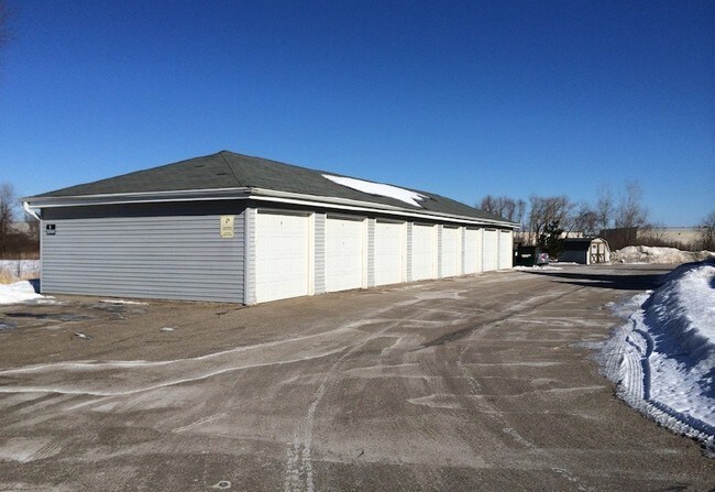 Building Photo - S85W18720 Jean Dr