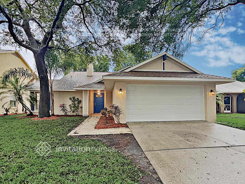 Primary Photo - 1410 High Knoll Dr