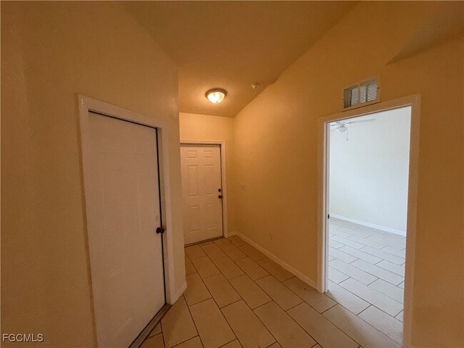 Building Photo - 903 Andalusia Blvd