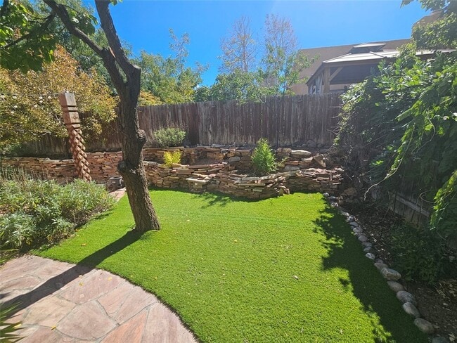 Building Photo - 7524 Kachina Loop