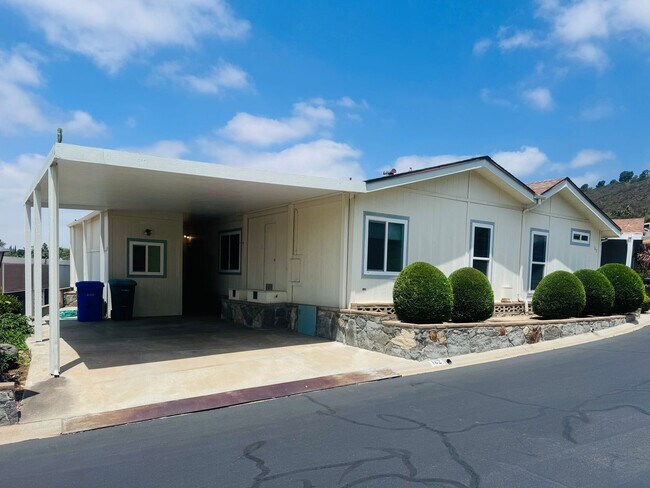 Building Photo - FOR LEASE - AVAILABLE NOW 55+ COMMUNITY UTILITIES INCLUDED!