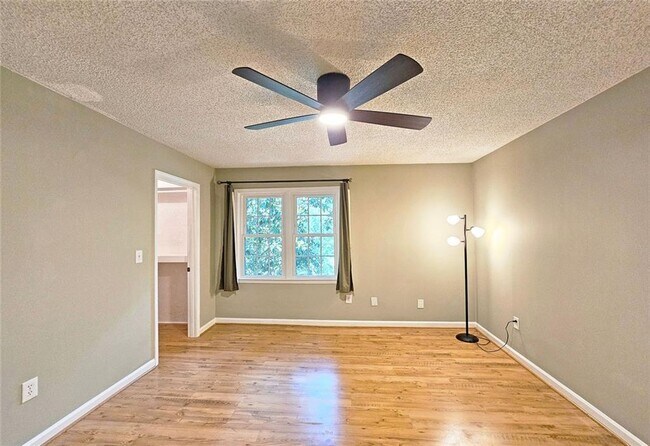 Building Photo - 47 Monet Ct NW