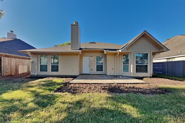 Building Photo - 1266 Deerbrook Dr