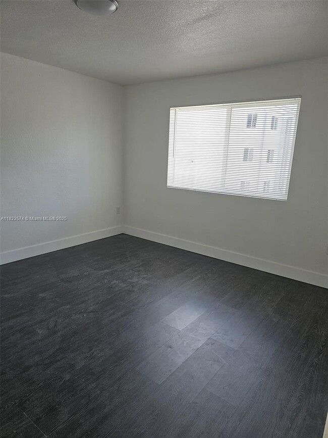 Building Photo - 15410 SW 284th St