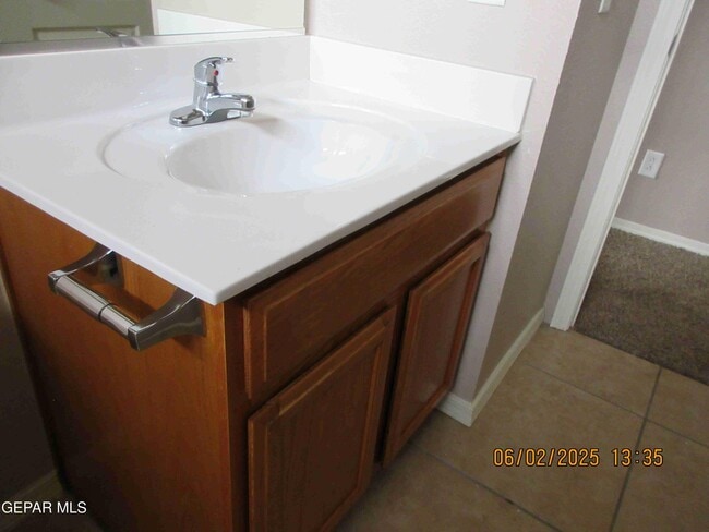 Building Photo - 11733 Lapstone Way