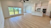Building Photo - 938 Crystal Byu Blvd