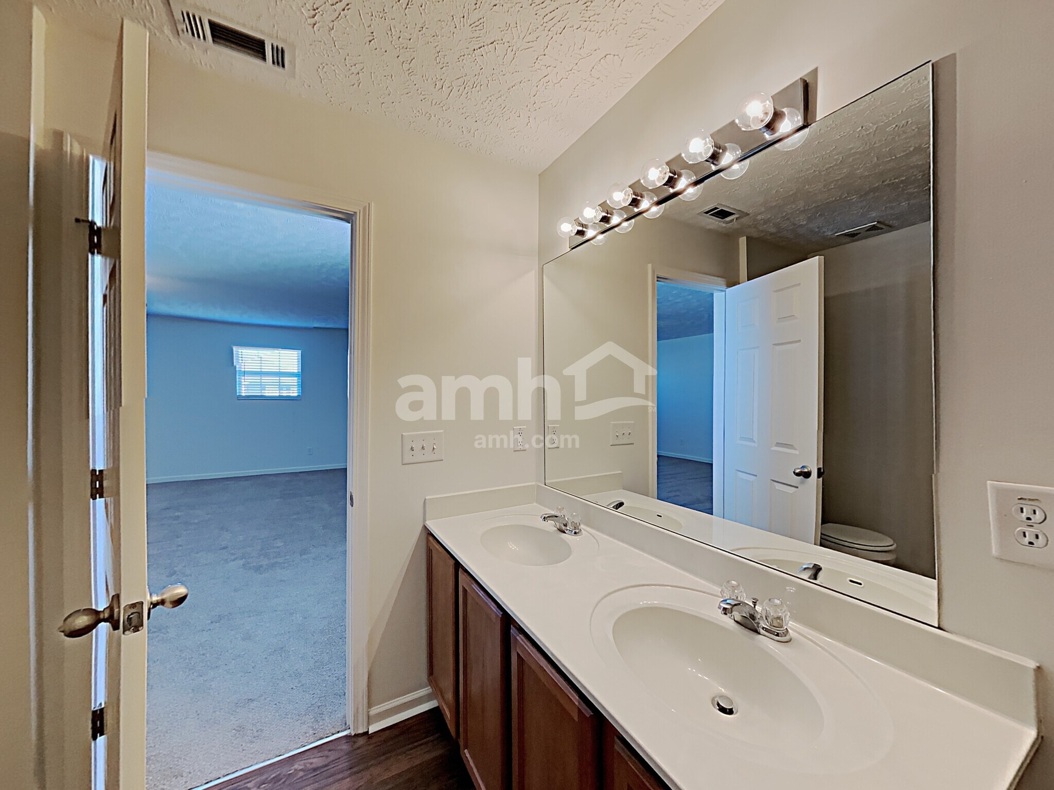 Building Photo - 3429 Boxelder Way