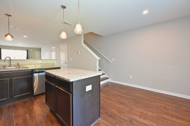 Building Photo - 167 Cobblestone Pl Dr