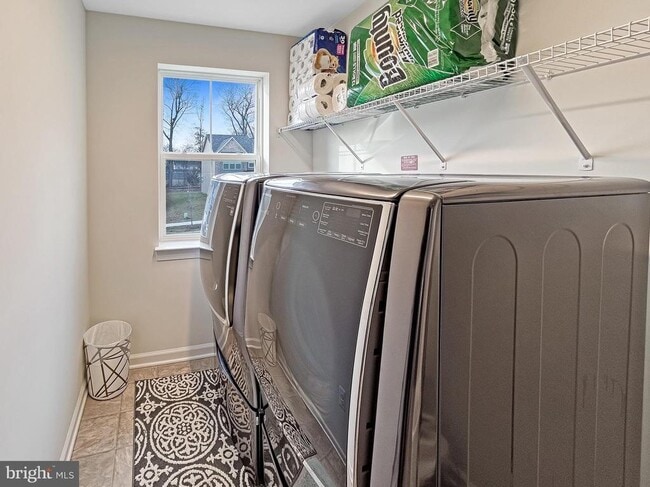 Building Photo - 221 Red Oak Ridge Pl