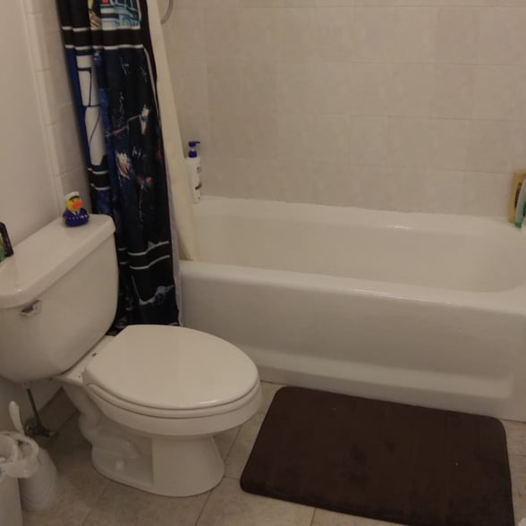 Building Photo - 1760 N 400 E