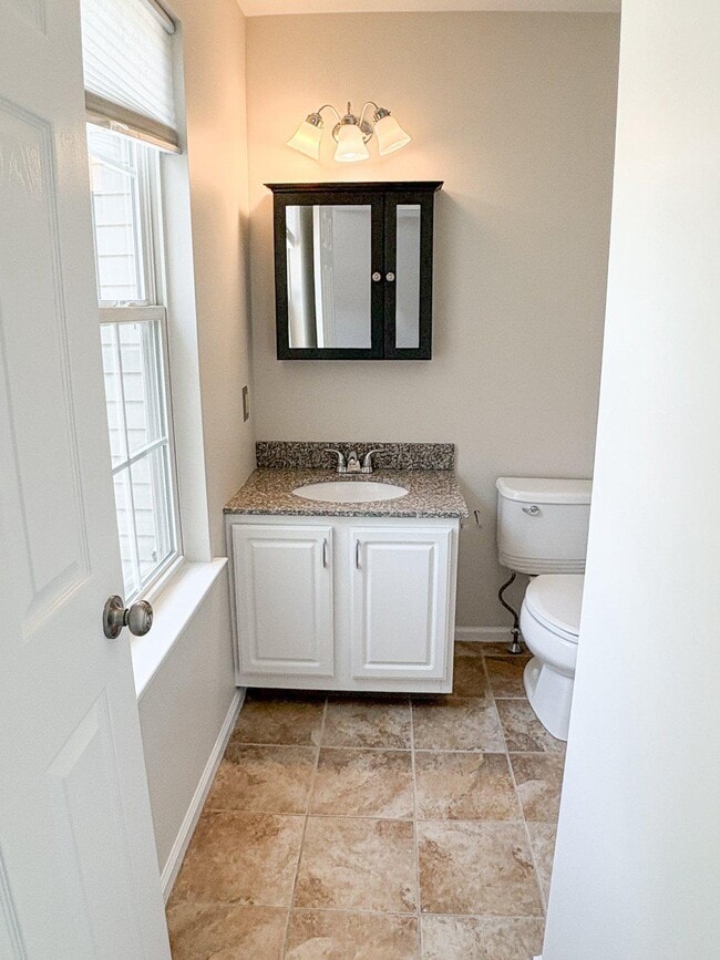 Building Photo - 180 Deer Run Ct