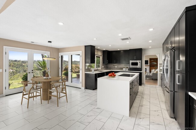 Building Photo - 6518 Monte Fuego