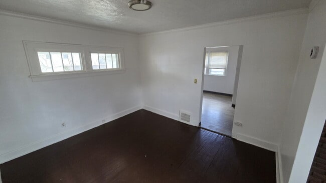 Building Photo - "Ready Now - 1368 Sq Ft of Comfort!"