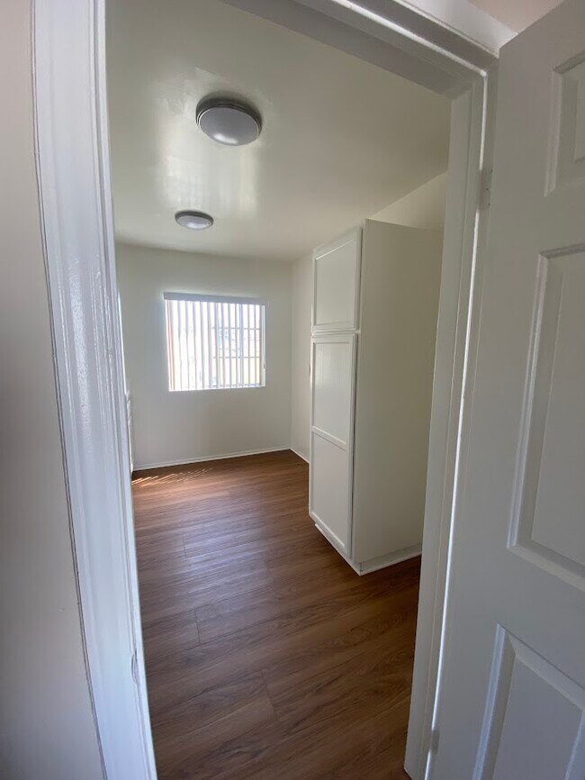 Building Photo - 7236 Remmet Ave