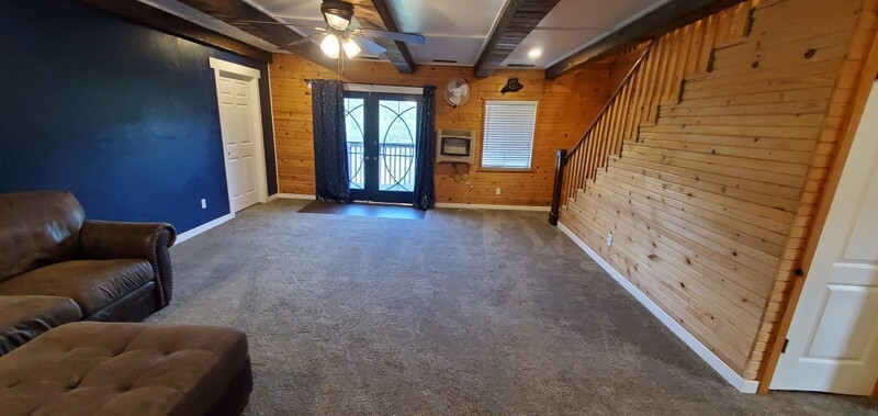 Building Photo - 10019 Ridge Pine Dr