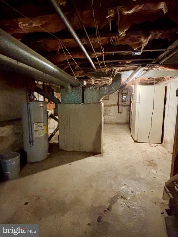 Building Photo - 464 Lafayette St