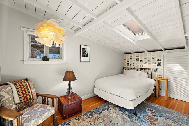 Building Photo - Bluebird Canyon Hidden Gem