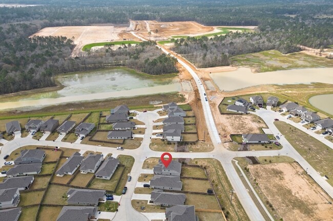 Building Photo - 16635 Olivewood Ln