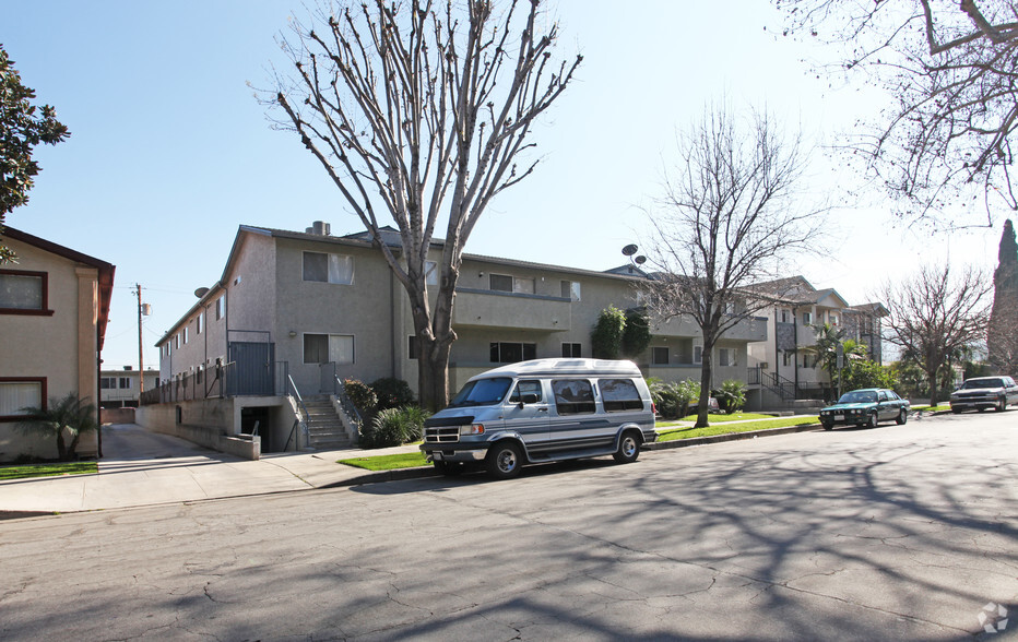 Primary Photo - 280 West Tujunga