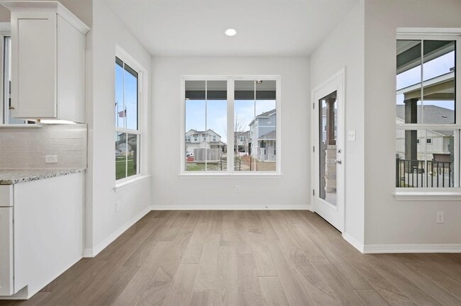 Building Photo - 20500 Cobb St
