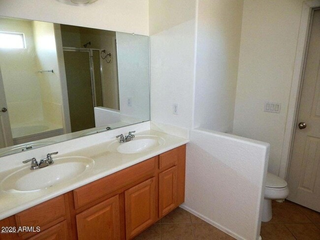 Building Photo - 8770 W Wood Dr