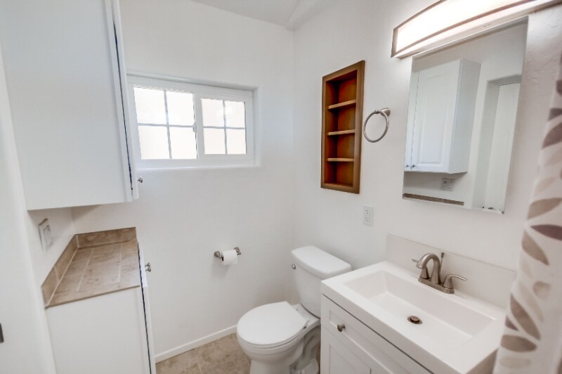 Building Photo - 9177 Creekford Dr