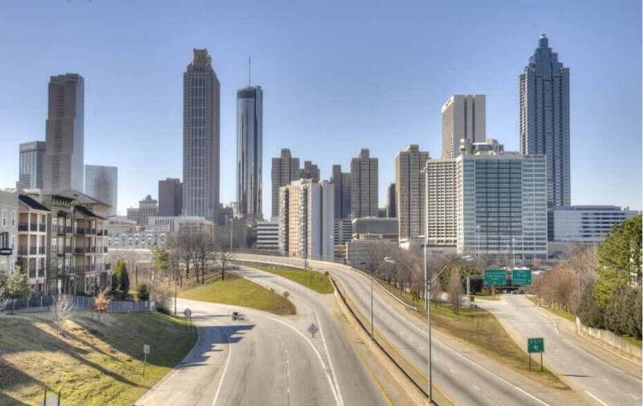 Building Photo - 215 Piedmont Ave NE