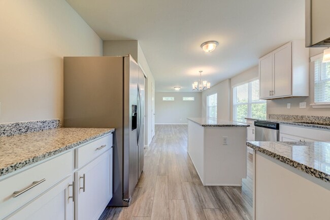Building Photo - Beautifully Custom Crafted 2-Story Home 3 ...
