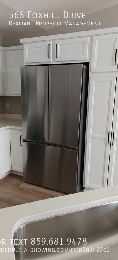 Building Photo - 568 Foxhill Dr