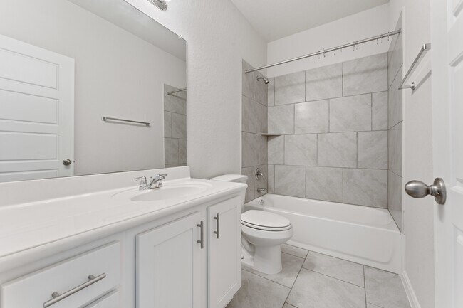 Building Photo - 229 Stag Way