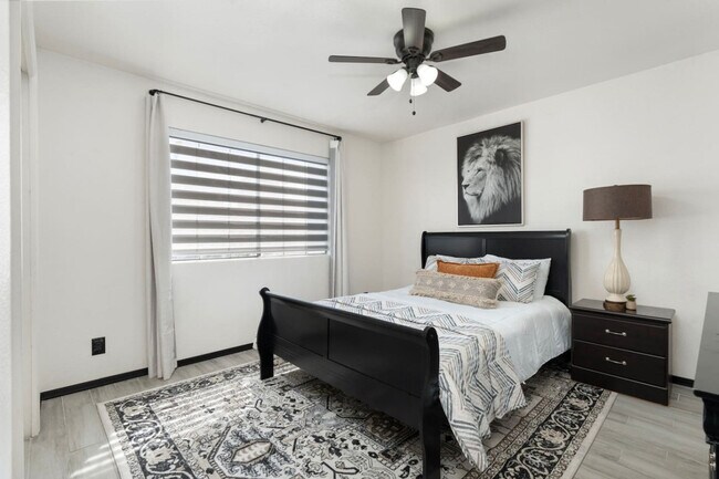 Building Photo - 15402 N 28th St