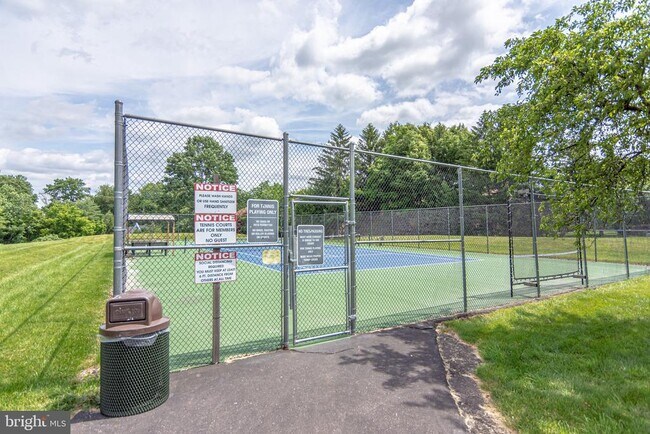 Building Photo - 20A Oscar Hammerstein Way