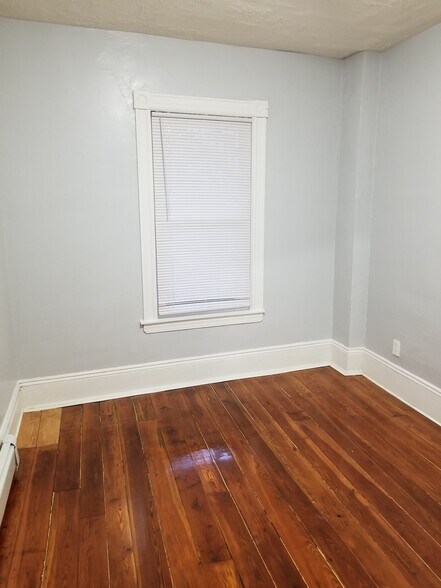 Building Photo - 17 Norwell St