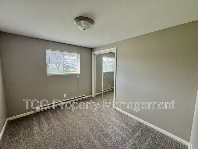 Building Photo - 1443-1467 Catherine St