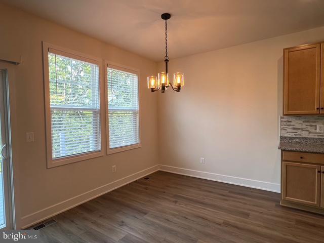Building Photo - 141 Leather Flower Dr