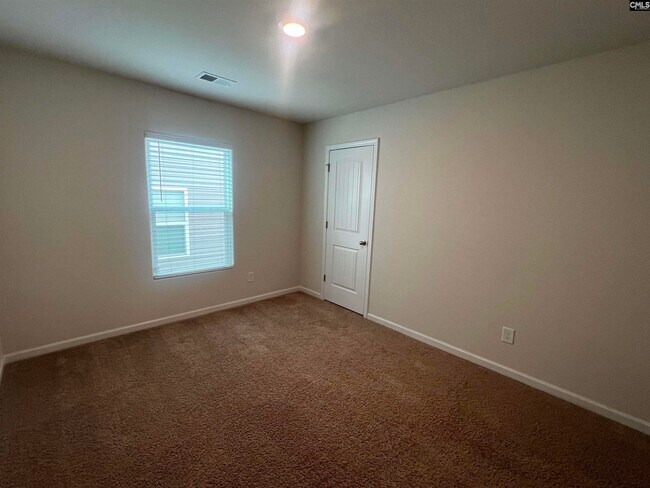 Building Photo - 127 Sundew Rd