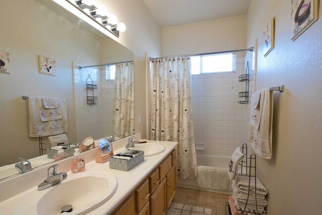 Building Photo - 7889 Spindrift Cove St