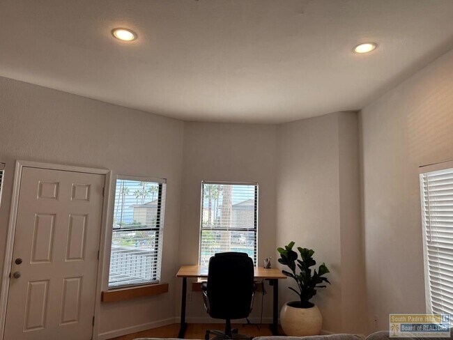 Building Photo - 77 Santa Isabel Blvd