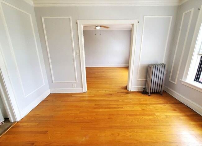 Building Photo - 5641 N Magnolia Ave