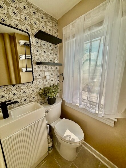 Bathroom #1 - 1016 W 3rd St
