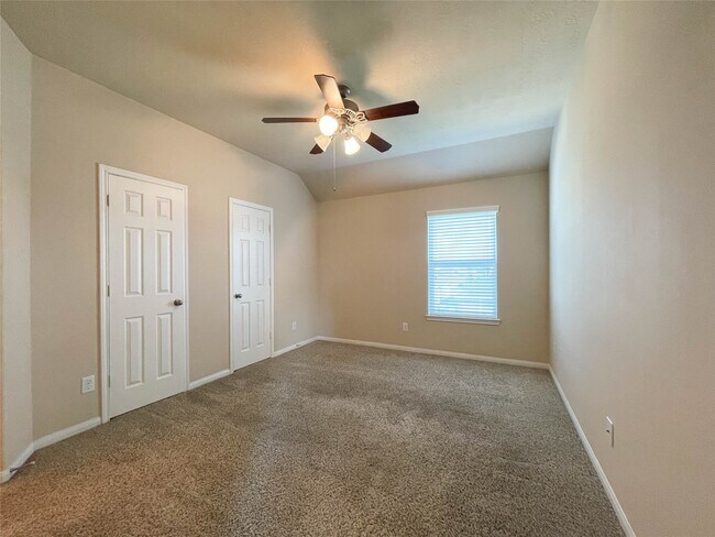 Building Photo - 3419 Yasmine Ranch Dr