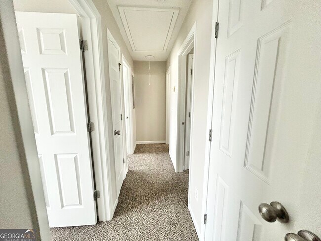 Building Photo - 739 Wheel House Ln