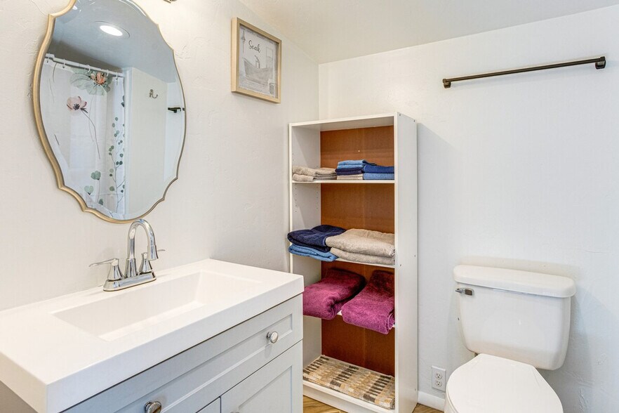 Building Photo - 4339 Eaton St