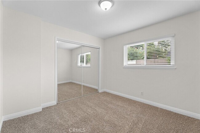Building Photo - 17551 Misty Ln